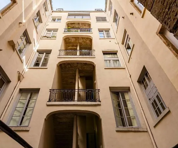 Le Royale Haussmann 4 Places Loft Canut