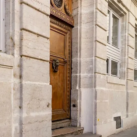 Le Royale Haussmann 4 Places Loft Canut